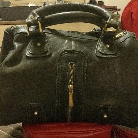 Accessories - Picture 2 of 5